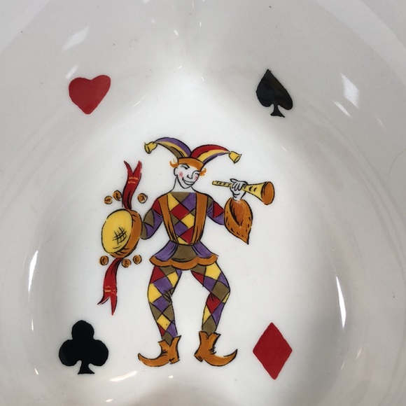 Table Tops Gallery King of Hearts Jester Bowl Ceramic - Picture 2 of 4